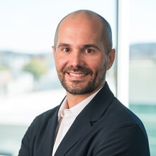 Robert Holuba