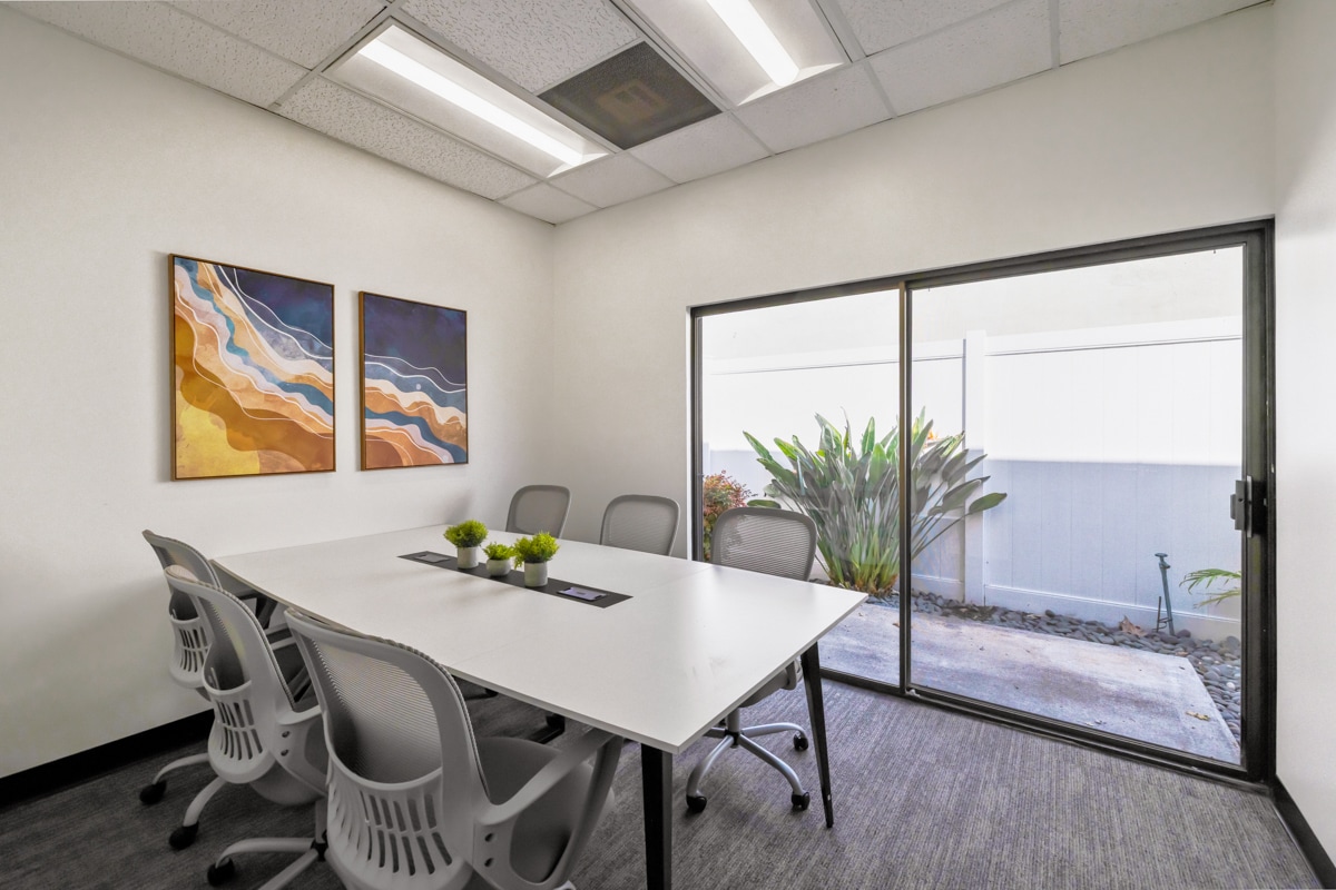 22722 Lambert St, Lake Forest, CA à louer Photo intérieure- Image 1 de 26