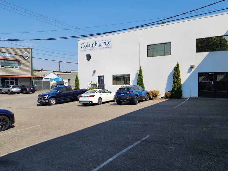 111 S Findlay St, Seattle, WA à louer - Photo du bâtiment - Image 2 de 8