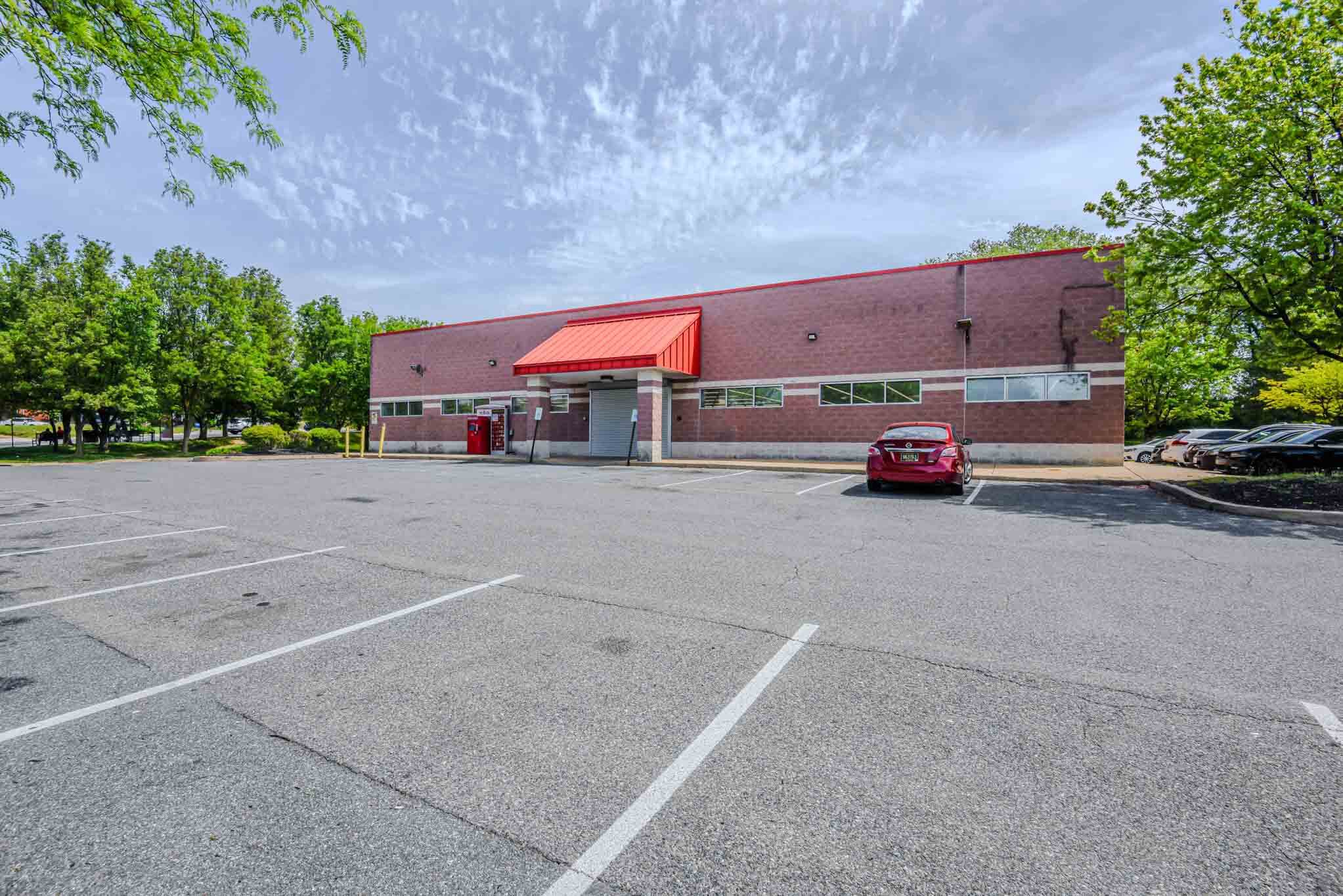 1902-1956 Maryland Ave, Wilmington, DE for lease Building Photo- Image 1 of 14