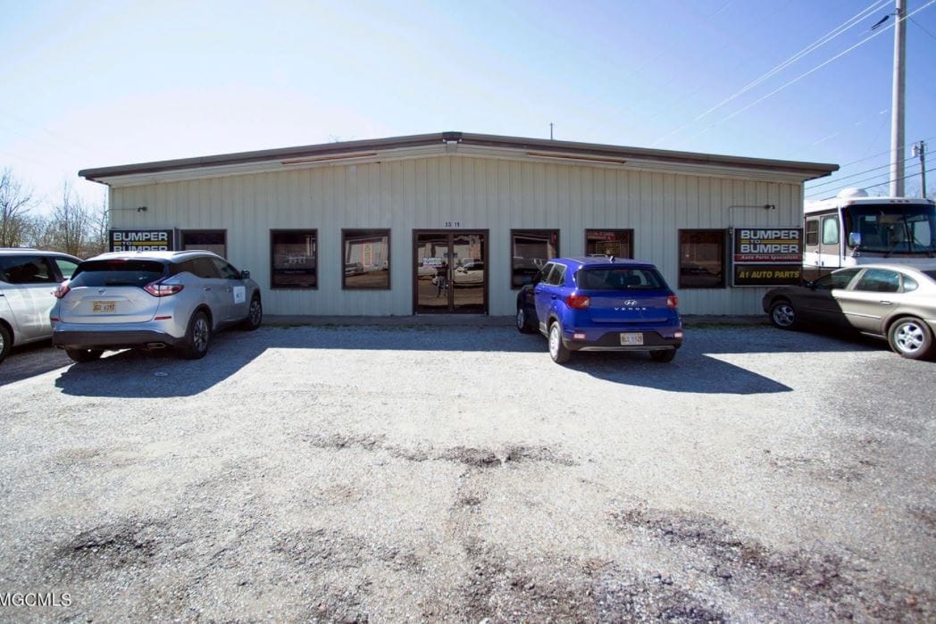 3019 Chicot St, Pascagoula, MS for sale Building Photo- Image 1 of 2