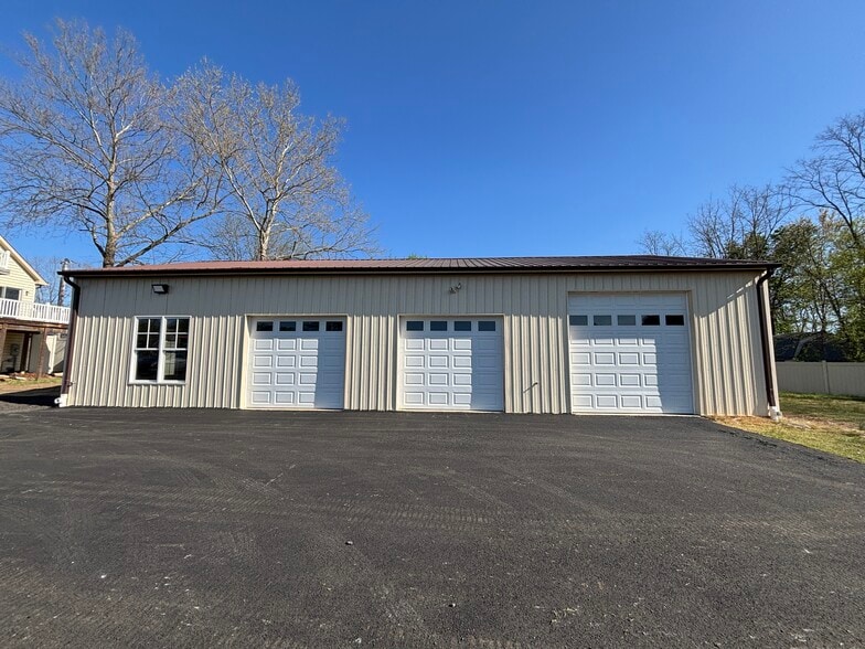 28795 Three Notch Rd, Mechanicsville, MD for lease - Primary Photo - Image 1 of 16