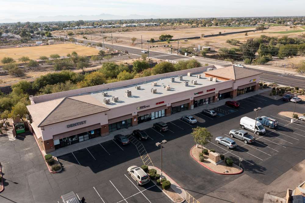 1825-1855 W Greenway Rd, Phoenix, AZ for lease Interior Photo- Image 1 of 1