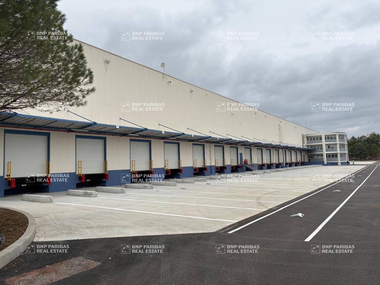 Industrial in Vendargues for lease Building Photo- Image 1 of 15