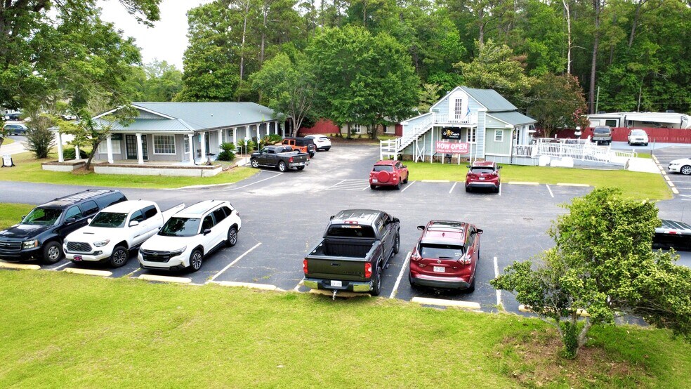 5211 Main St, South Brunswick, NC for sale - Primary Photo - Image 1 of 7