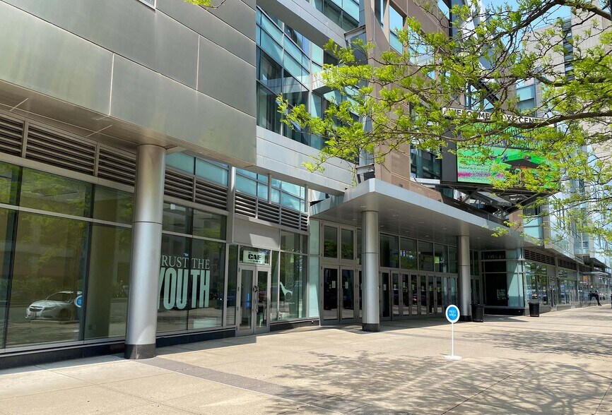 221 Trumbull St, Hartford, CT for lease - Building Photo - Image 3 of 7