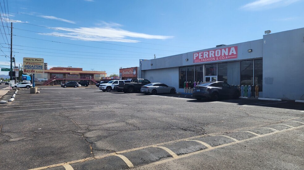 2310 N 16th St, Phoenix, AZ à vendre - Photo du bâtiment - Image 2 de 5