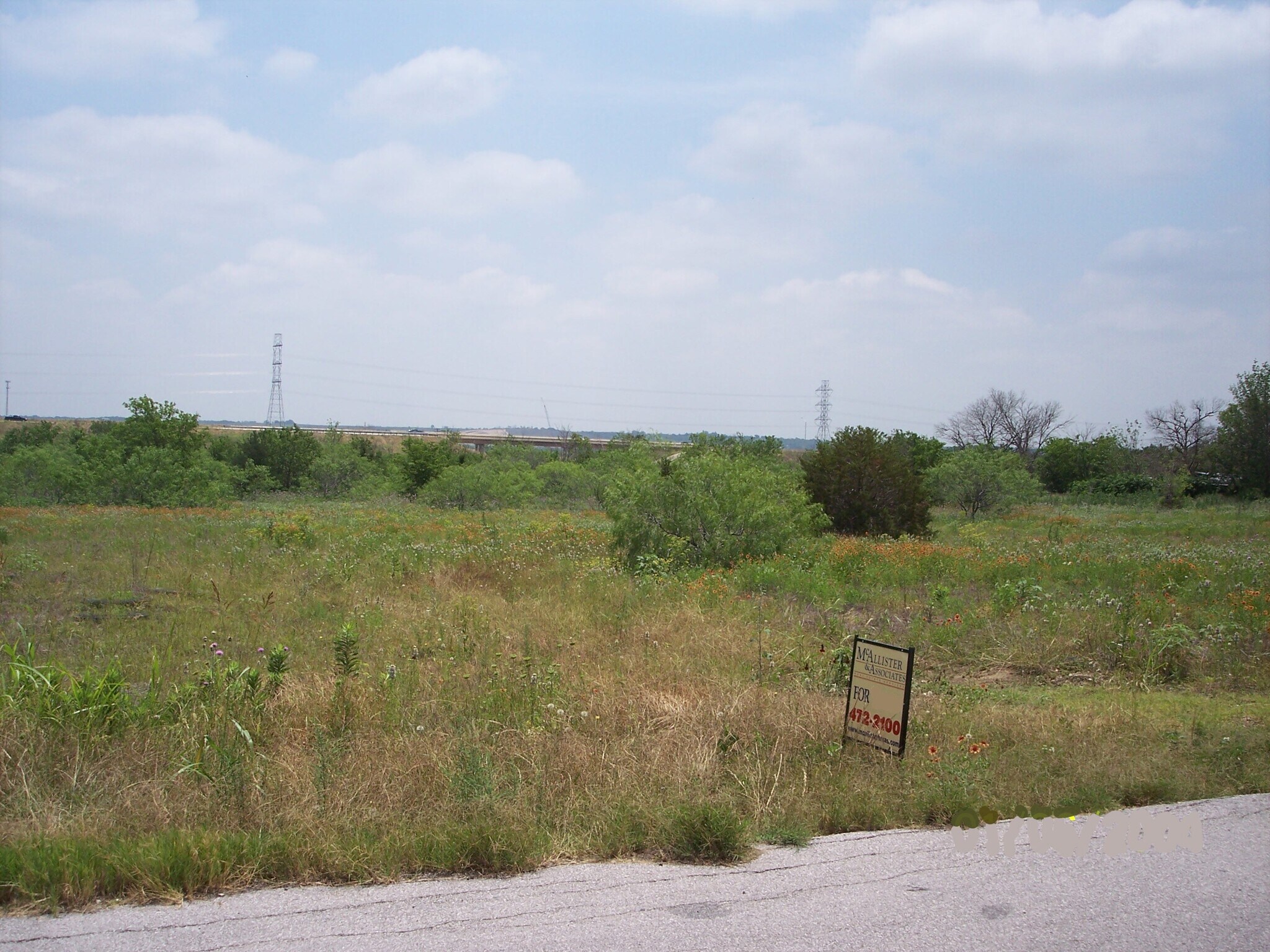 10902 McAngus Rd, Del Valle, TX à vendre Photo du bâtiment- Image 1 de 7
