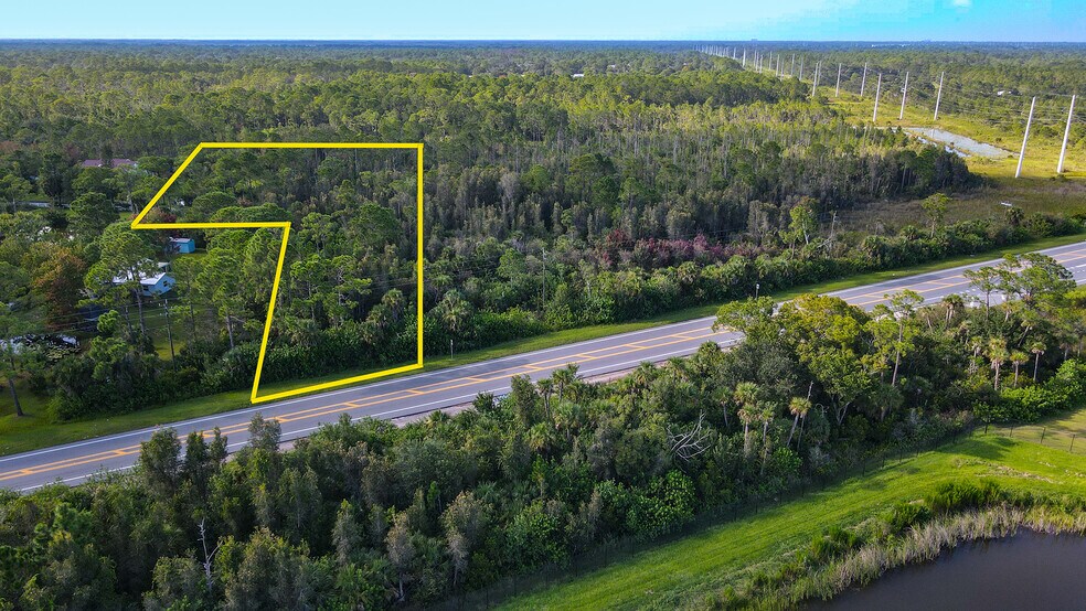4550 State Road 524, Cocoa, FL à vendre - Photo du bâtiment - Image 2 de 5