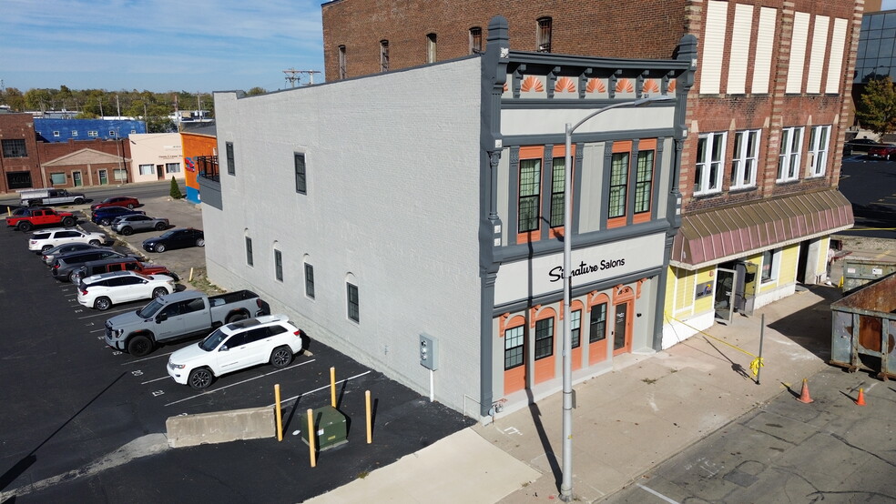 28 W 9th St, Anderson, IN for sale - Building Photo - Image 3 of 14