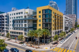 Plus de détails pour 301 W Olympic Blvd, Los Angeles, CA - Commerce de détail à louer