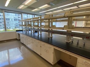 455 Mission Bay Blvd S, San Francisco, CA for lease Interior Photo- Image 2 of 5