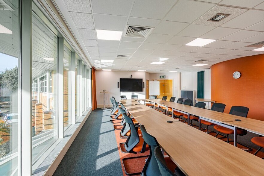 Gallows Hl, Warwick à louer - Photo du bâtiment - Image 3 de 6