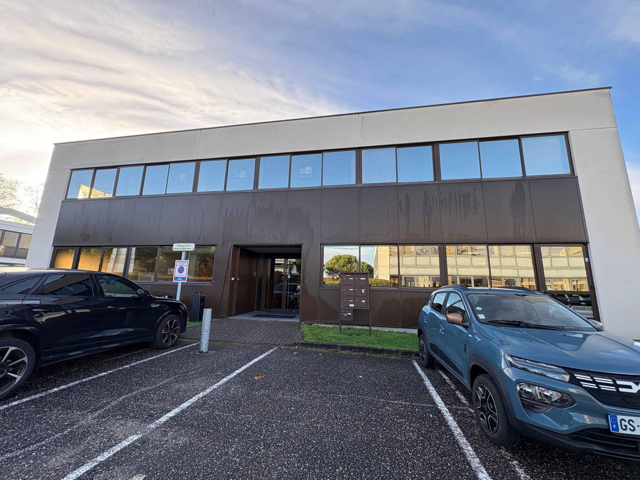 1 Av. de l'Hippodrome, Gradignan for lease Building Photo- Image 1 of 2