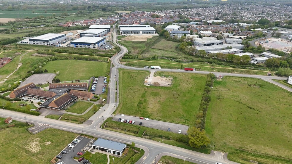 Kentidge Way, Waterlooville for lease - Aerial - Image 2 of 6