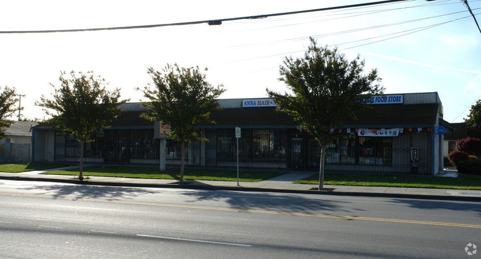 1212 E Julian St, San Jose, CA for lease - Building Photo - Image 2 of 2