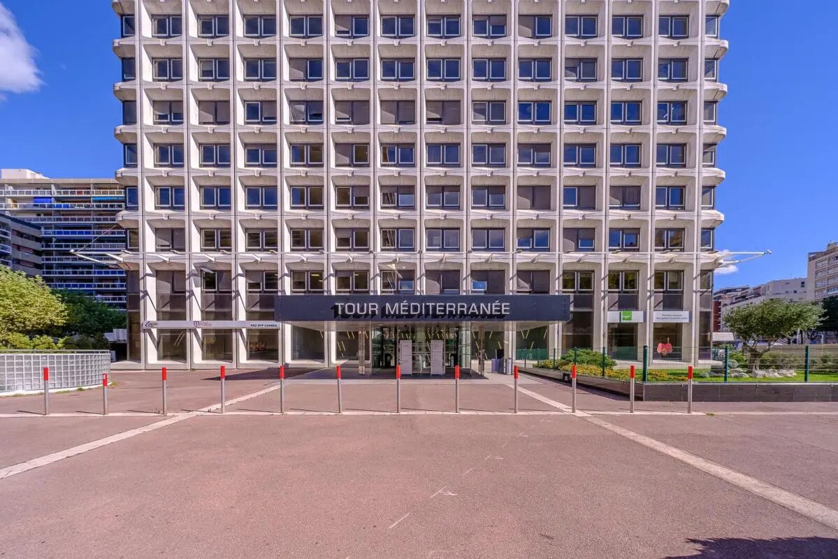 Bureau dans Marseille à louer Photo du bâtiment- Image 1 de 12