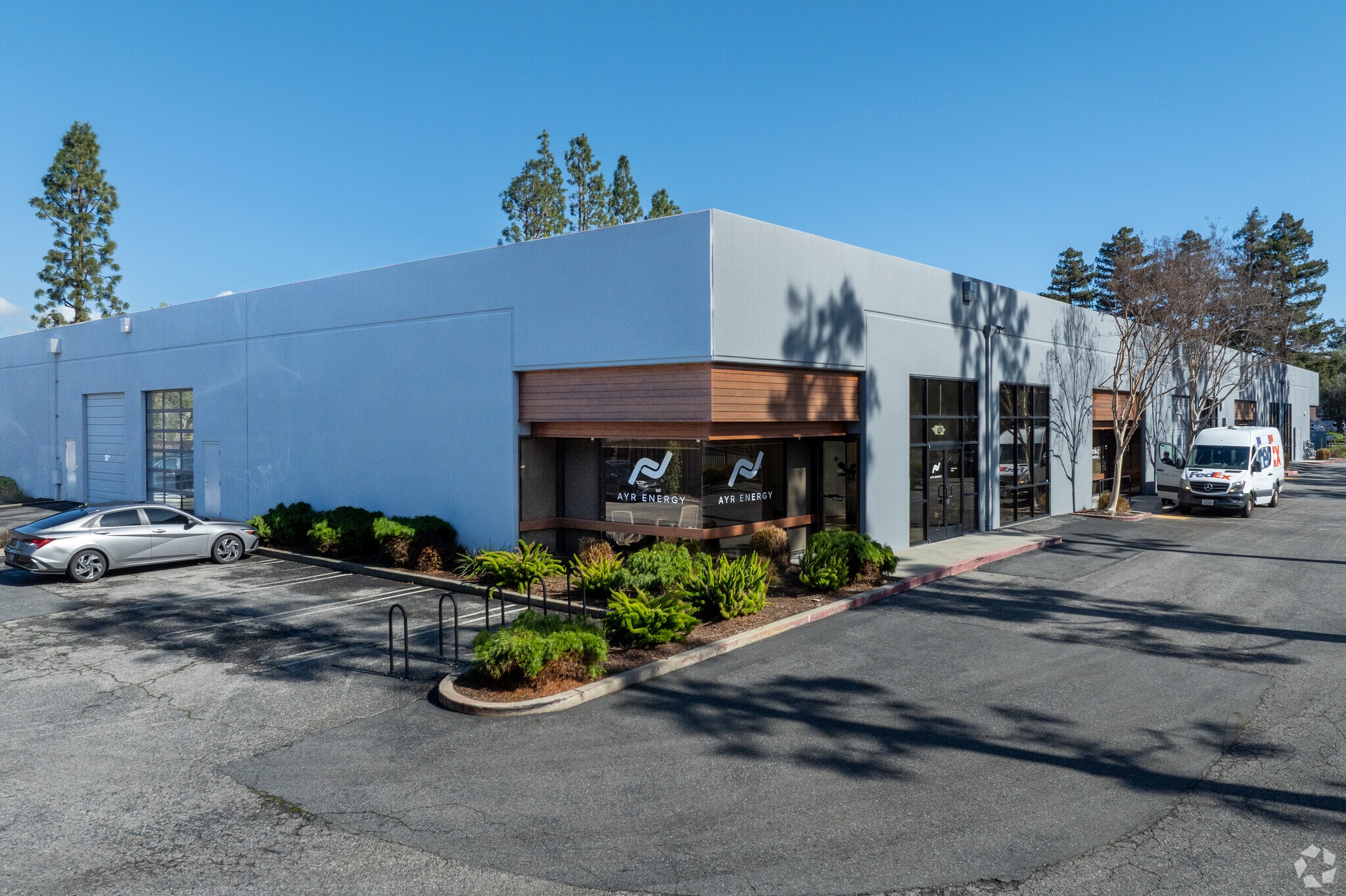 110 Pioneer Way, Mountain View, CA for lease Primary Photo- Image 1 of 6