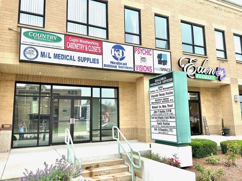 425 Joliet St, Dyer, IN à louer - Photo du bâtiment - Image 3 de 7