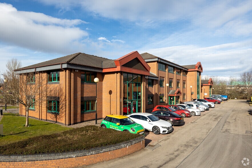 Beechwood Park, Inverness for lease - Primary Photo - Image 1 of 28