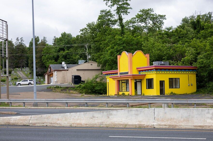 909 Ontario St, Havre De Grace, MD à louer - Photo du bâtiment - Image 3 de 6
