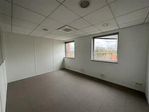 Office in Chevilly-Larue for sale Interior Photo- Image 2 of 19