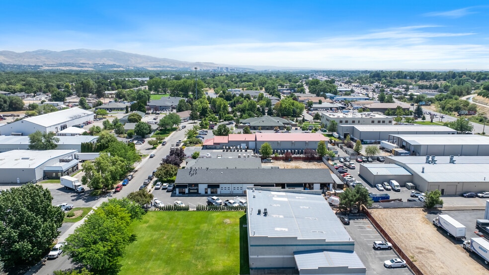 5123 N Sawyer Ave, Garden City, ID for sale - Building Photo - Image 2 of 5