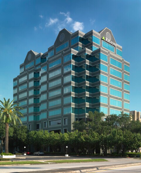 1511 N Westshore Blvd, Tampa, FL à louer - Photo du bâtiment - Image 3 de 20