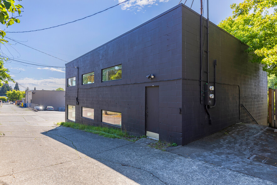 3116 W Smith St, Seattle, WA for lease - Building Photo - Image 2 of 11