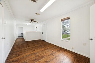 6219 Masters Rd, Manvel, TX for lease Lobby- Image 2 of 10