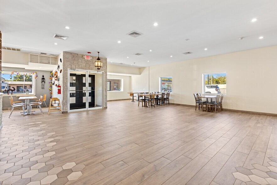 457 Paterson Ave, Wallington, NJ à louer - Photo du bâtiment - Image 2 de 35