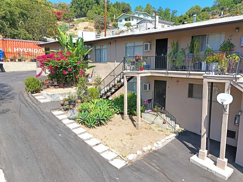 2931 Lincoln Park Ave, Los Angeles, CA à vendre - Photo du bâtiment - Image 3 de 13