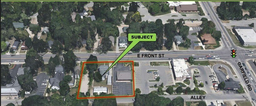 1026-1028 E Front St, Traverse City, MI for sale - Primary Photo - Image 1 of 14