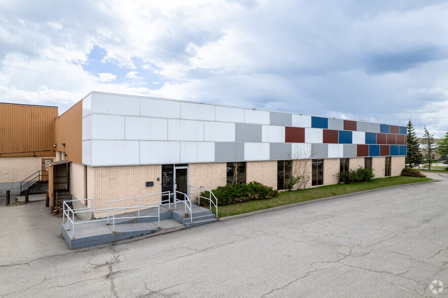 4115 72nd Ave SE, Calgary, AB for lease - Primary Photo - Image 1 of 8
