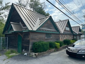 Plus de détails pour 3695 Main St, Warrensburg, NY - Vente au détail à vendre