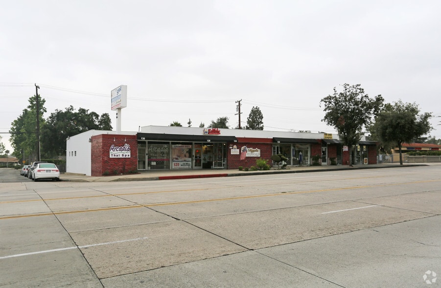 122-130 E Foothill Blvd, Arcadia, CA for lease - Primary Photo - Image 3 of 12