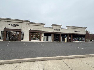 Plus de détails pour 474 N Main St, Southington, CT - Commerce de détail à louer