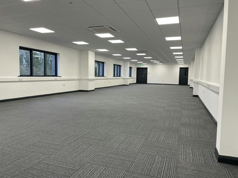 Lillput Rd, Northampton for lease - Building Photo - Image 3 of 15