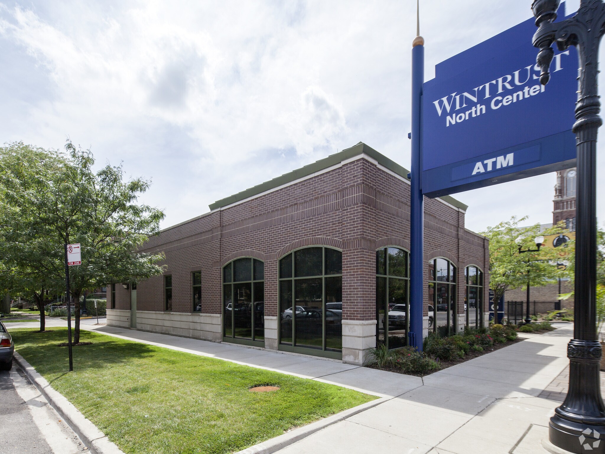 2139 W Irving Park Rd, Chicago, IL à vendre Photo principale- Image 1 de 5