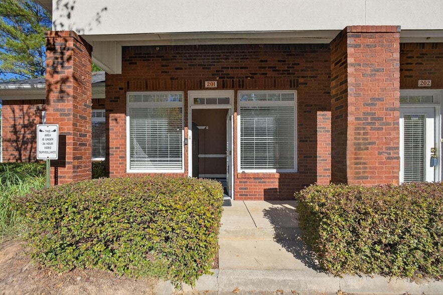 3790 Holcomb Bridge Rd, Norcross, GA à vendre - Photo du bâtiment - Image 2 de 18