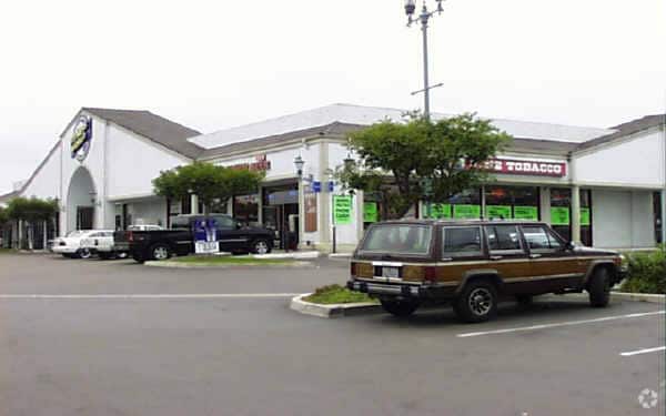 750 13th St, Imperial Beach, CA for lease - Building Photo - Image 3 of 5