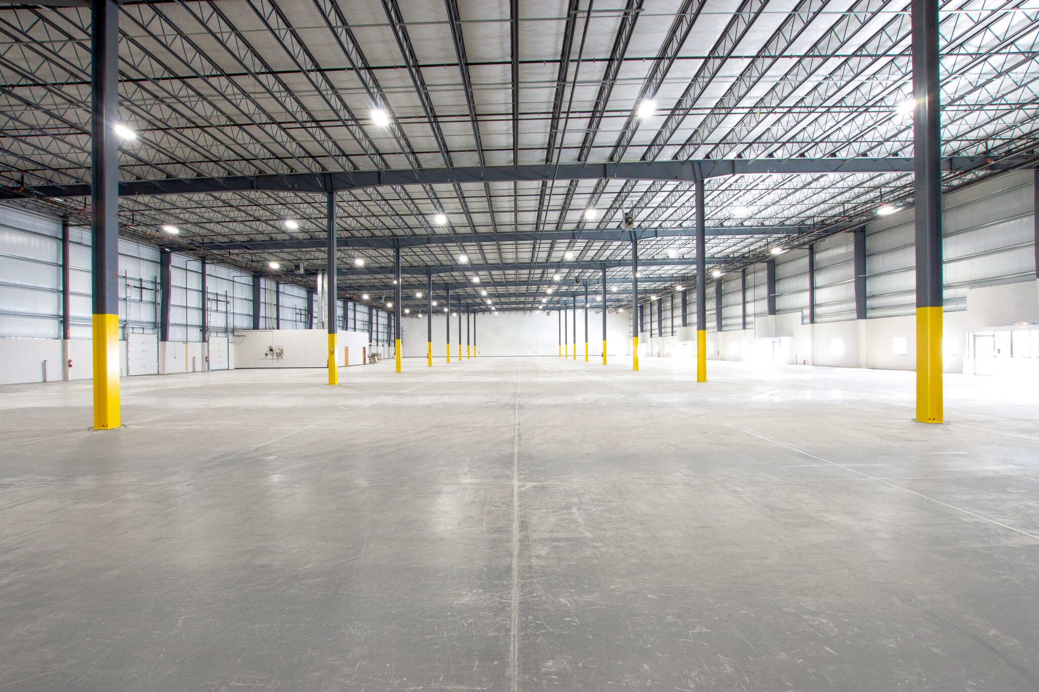 195-221 Research Dr, Jenkins, PA for lease Interior Photo- Image 1 of 10