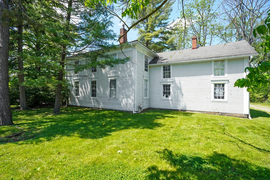 15 S College St, Hudson, OH for sale - Building Photo - Image 3 of 8