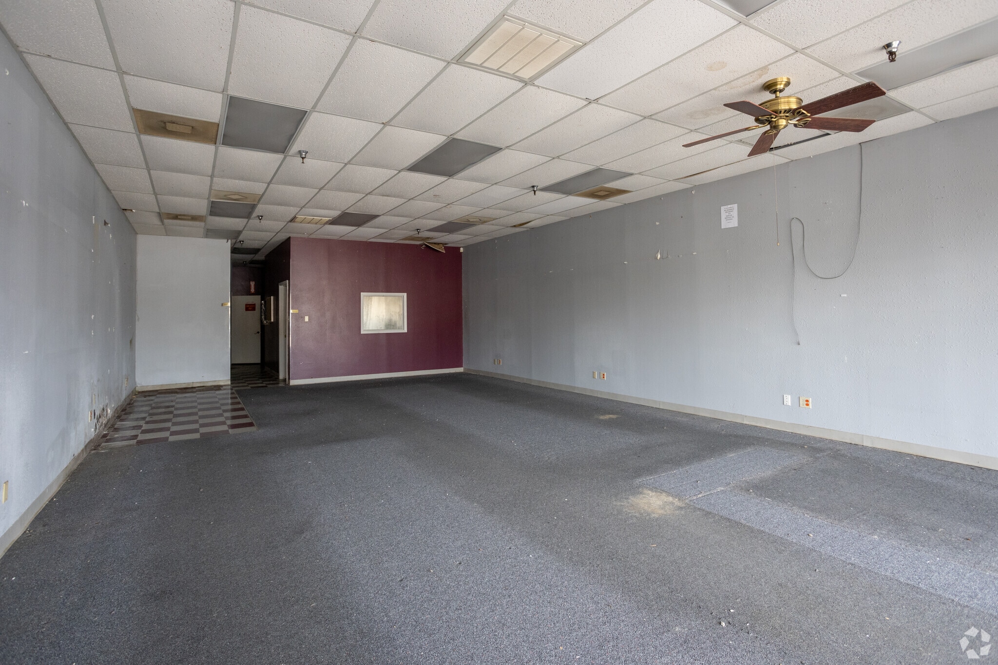 4802-4930 Fairmont Pky, Pasadena, TX for sale Interior Photo- Image 1 of 1