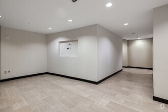 100 Crescent Centre Pky, Tucker, GA for lease Interior Photo- Image 2 of 6