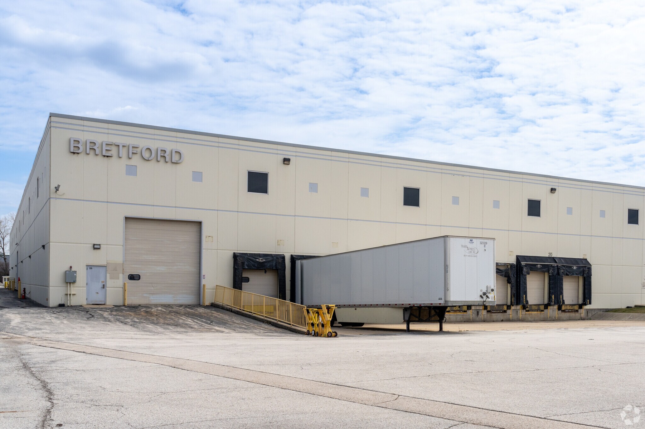 11000 Seymour Ave, Franklin Park, IL for lease Building Photo- Image 1 of 6