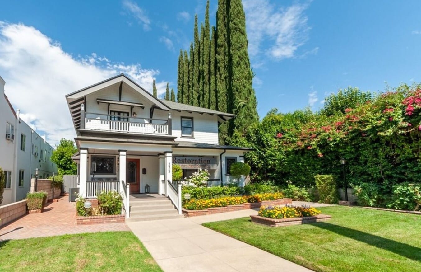 339 Cajon St, Redlands, CA à louer Photo principale- Image 1 de 21