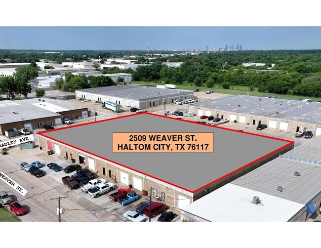 Plus de détails pour 2509 Weaver St, Haltom City, TX - Local d'activités, Industriel à louer