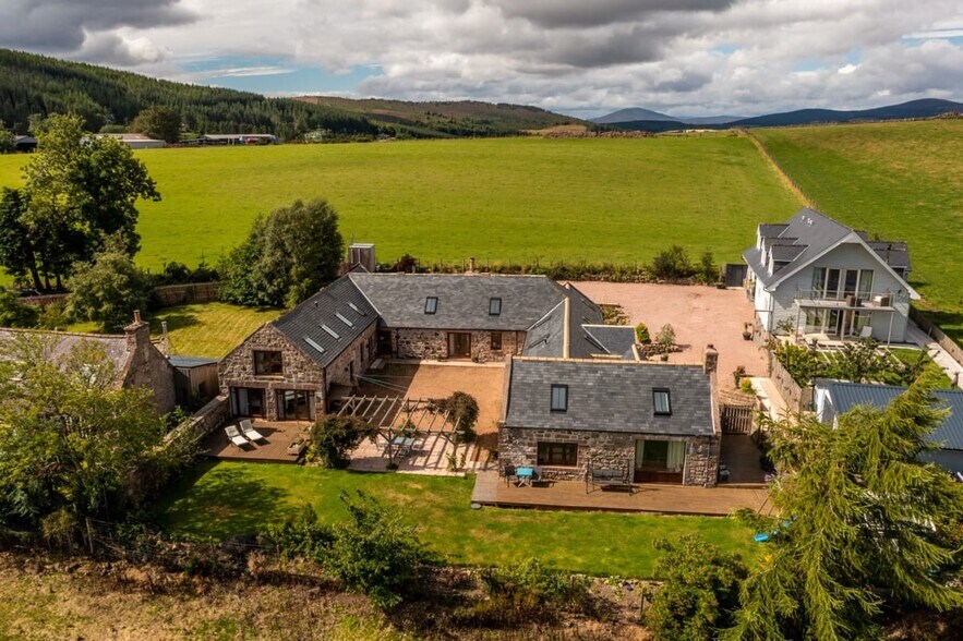 Lumphanan, Lumphanan à vendre - Photo du bâtiment - Image 2 de 28