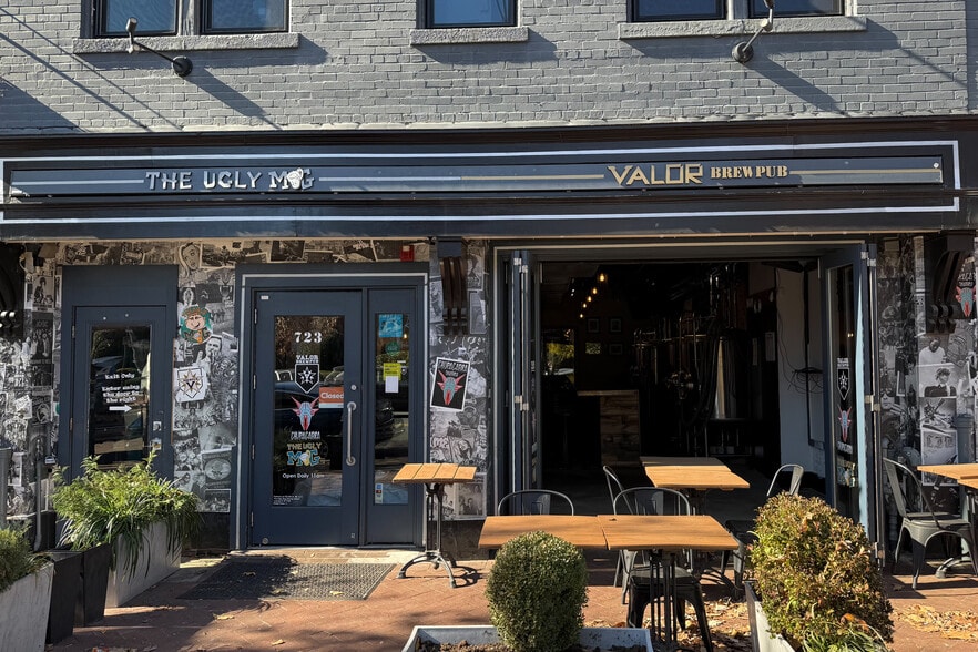 723 8th St SE, Washington, DC for sale - Building Photo - Image 2 of 18